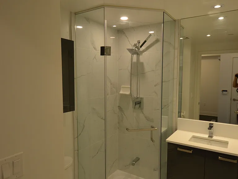 99 Broadway Ave #2202 — Photo 4