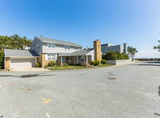 8300 Salem Rd, Margate, NJ 08402