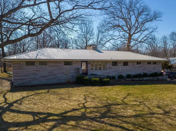 5779 E State Road 218, La Fontaine, IN 46940