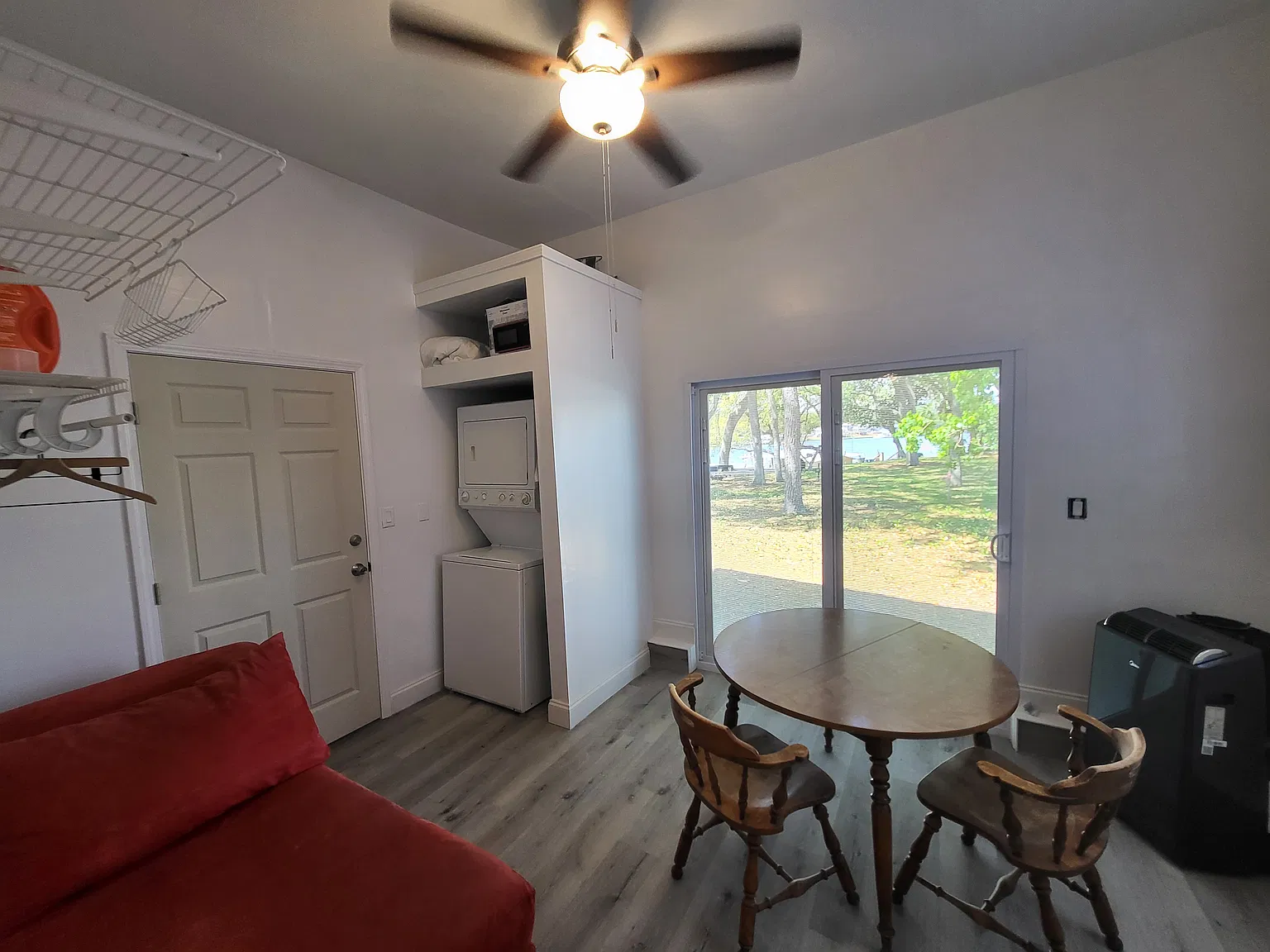 Studio, 635 sqft, $1,600 — Photo 4