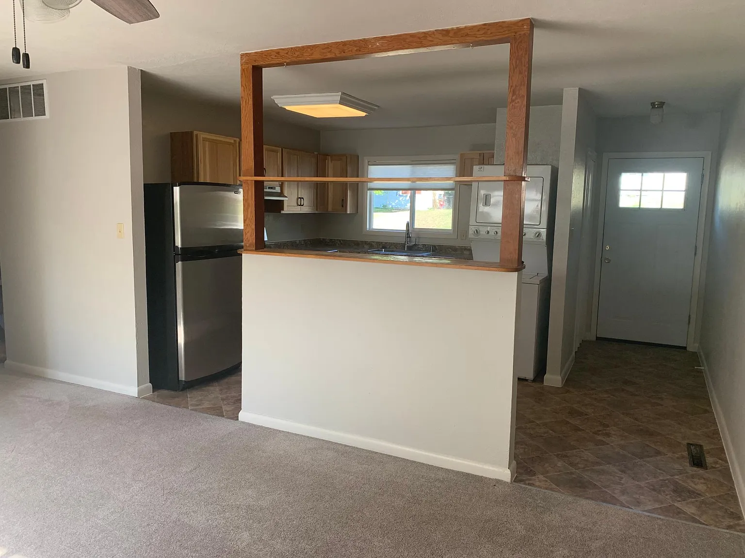 3 bed, 1008 sqft, $2,800 — Photo 4