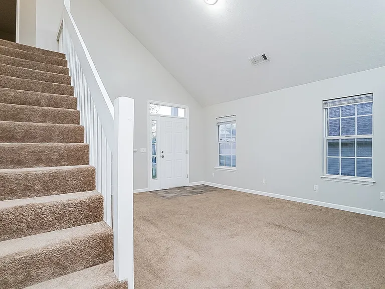 4033 Pepperwood Dr — Photo 4