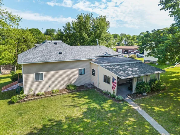 217 Palisade St, Merrimac, WI 53561