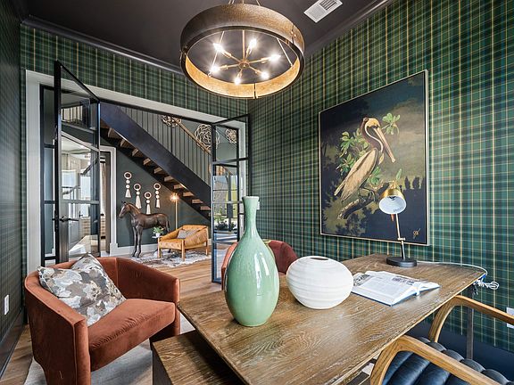 5th image of 1900 Waterloo Bnd