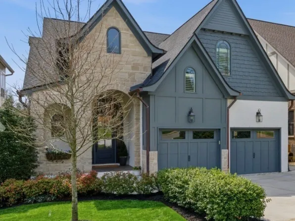 1737 Hillmont Dr, Nashville, TN 37215