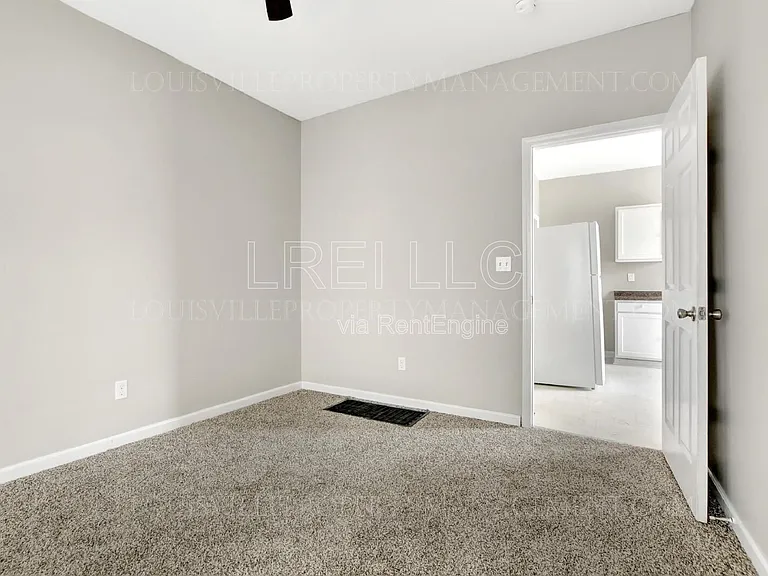 4141 W Market St #1 — Photo 10