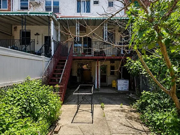 8876 19th Ave, Brooklyn, NY 11214