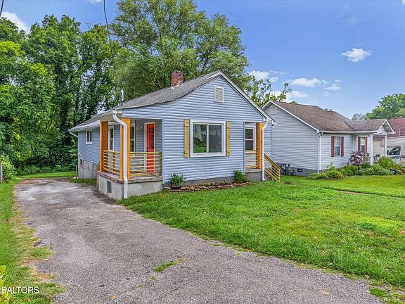 2nd image of 1817 Allen Ave