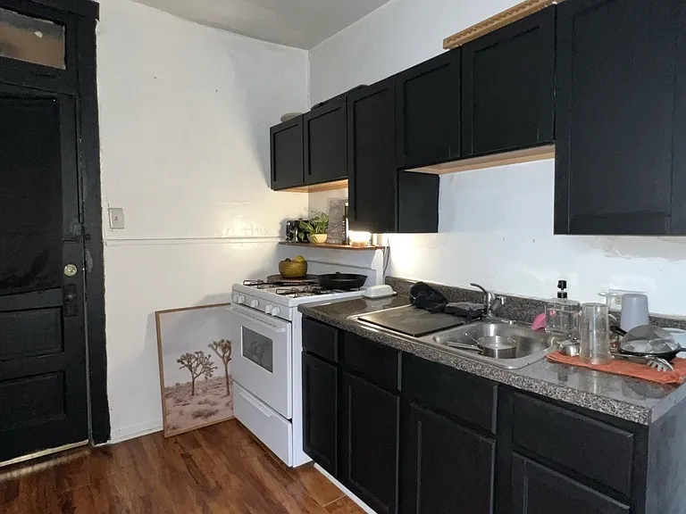 3402-08 W Berteau/4202-06 N Kimball — Photo 18