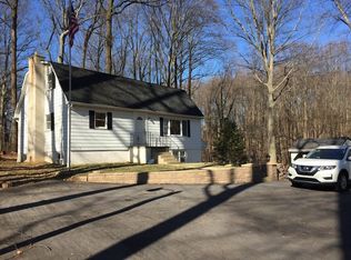 218 Line Road #Top Floor, Kennett Square, PA 19348