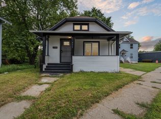 933 Ridge Ave, Rockford, IL 61103