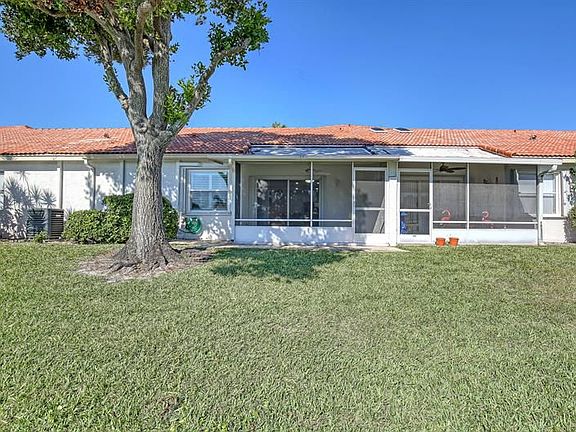 4th image of 6152 Floral Lakes Dr