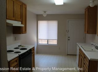 2914 Gosford Rd APT D, Bakersfield, CA 93309