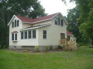 9900 Tonawanda Creek Rd, Clarence Center, NY 14032