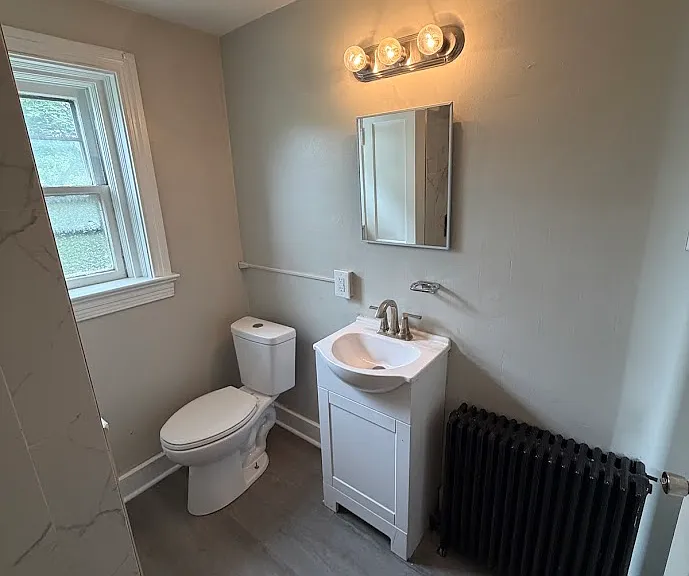 527 W Orange St #7 — Photo 5