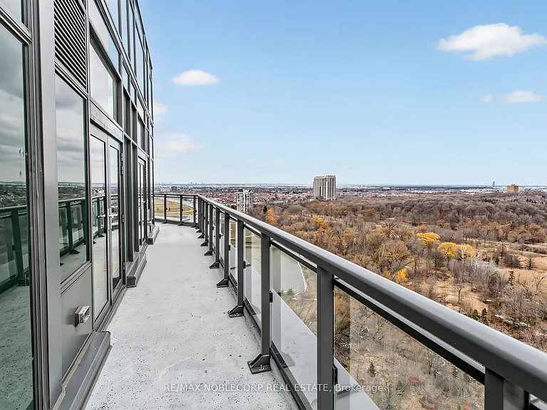 840 Queens Plate Dr #1705 — Photo 30