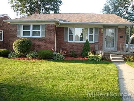 1594 Aline Dr photo 1