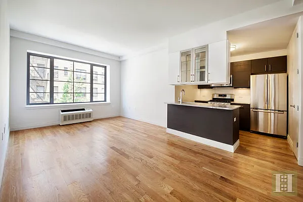 Rented by Halstead Real Estate | media 8