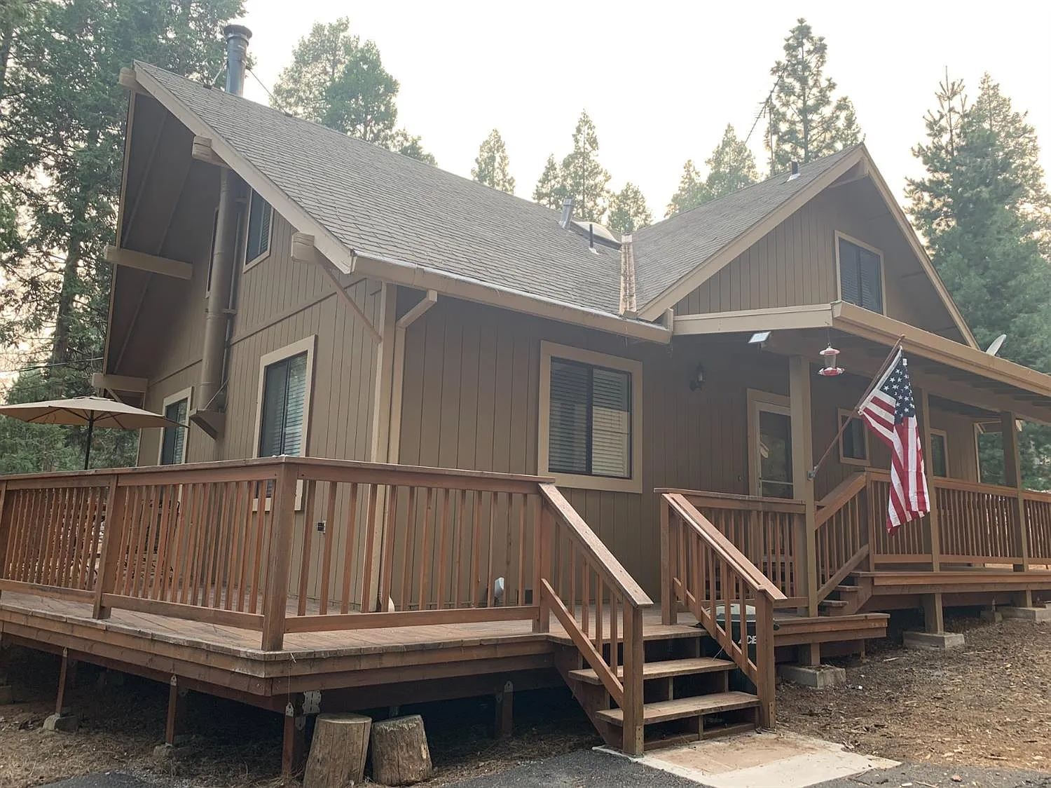 5592 Blue Mountain Dr photo 1