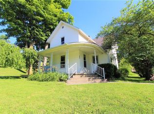102 Zanesfield Rd, West Liberty, OH 43357