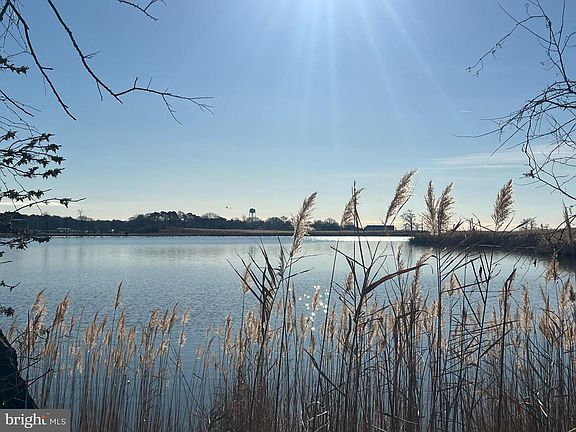 2nd image of Swan Creek Rd