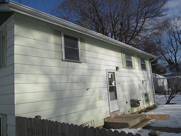 3rd image of 317 Brierhill Dr