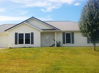 324 Bluebird Ln, Dale, IN 47523
