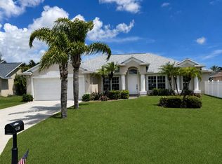 441 SE NOME Drive, Port St Lucie, FL 34984