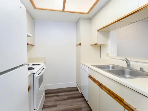 Garden View Apartments