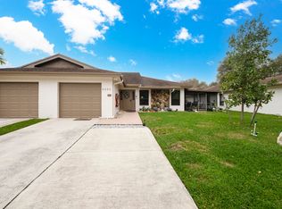 6660 NW 4th Pl, Plantation, FL 33317