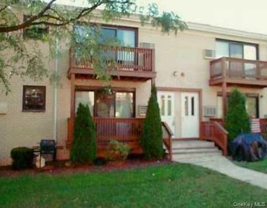 17 Sneden Place W #17, Spring Valley, NY, 10977