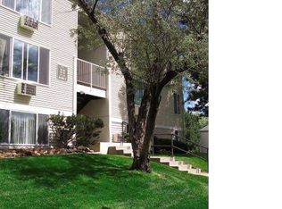 12176 W 7th Dr APT 202, Lakewood, CO 80401