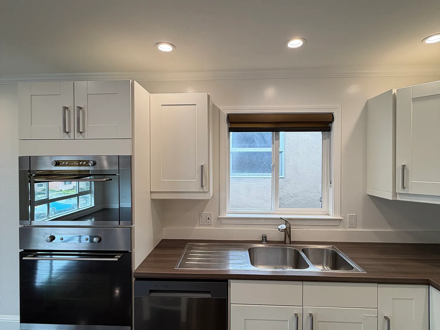3 bed, 1350 sqft, $4,200 — Photo 4