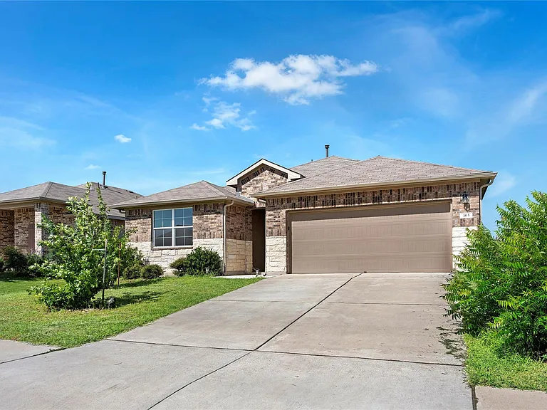 365 Empress Tree Dr — Photo 2