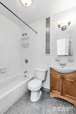 Rented by REAL New York | media 11