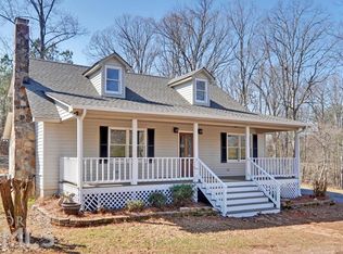 372 Gunns Cir, Cleveland, GA 30528