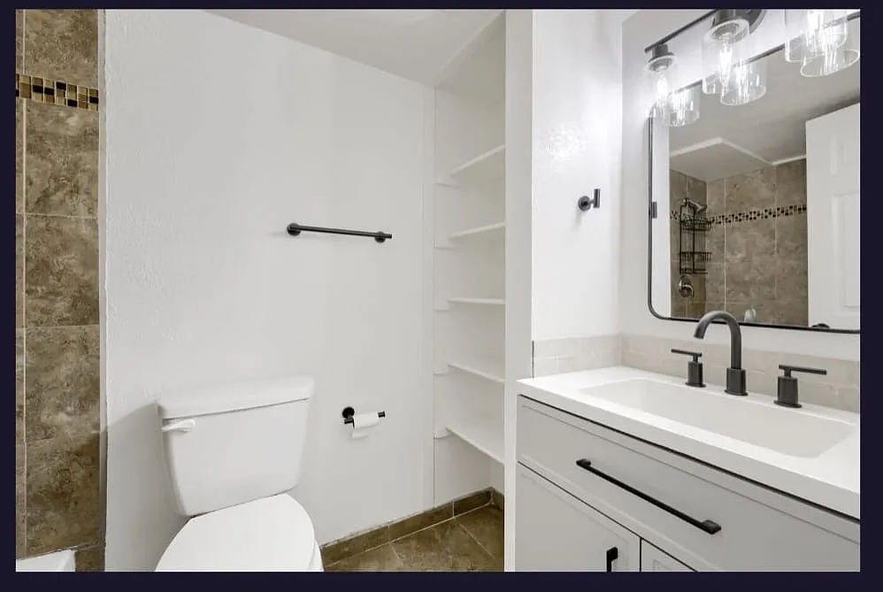 3 bed, 1000 sqft, $2,000 — Photo 1