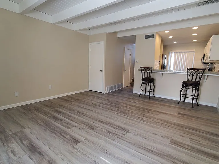 3525 Rebecca Ln #B — Photo 3