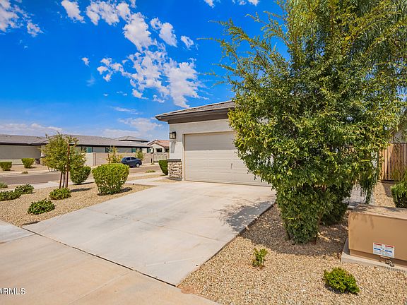 4th image of 17388 W PARAISO Lane
