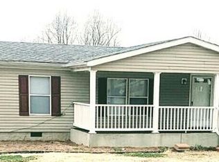 180 Mapleleaf Dr, Utica, KY 42376