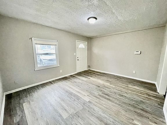 5th image of 7317 Agnes Ave