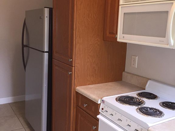 5th image of 2795 14th Ave SE #14