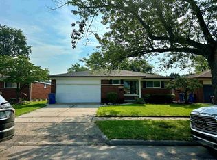 26118 Fairfield Ave, Warren, MI