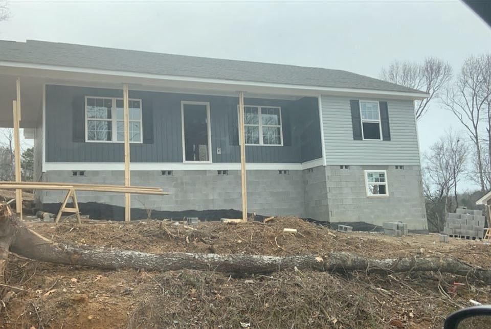 2nd image of 1404 Rosedale