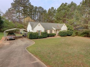 558 Fernwood Dr, Seneca, SC 29678