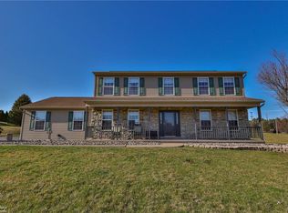 2649 Tomic Pl, Bath, PA 18014