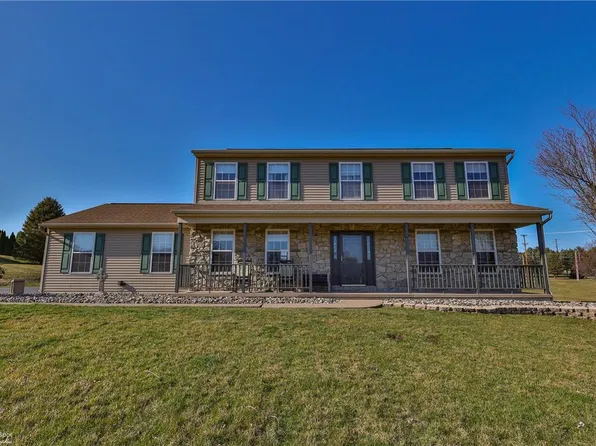 2649 Tomic Pl, Bath, PA 18014