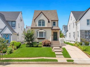 232 Locust Street, Valley Stream, NY 11581