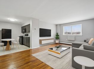 Tustin Court, Philadelphia, PA 19152