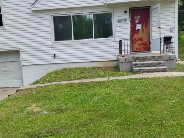 6519 N 36th St, Omaha, NE 68112